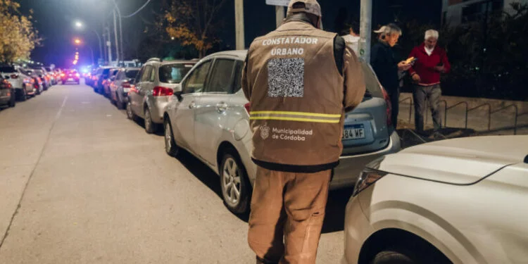 Imagen de un estacionamiento medido en Forja