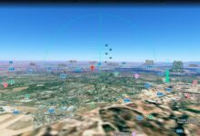 Imagen de un avión volando sobre la Gran Muralla China en el simulador de vuelo de Google Earth
