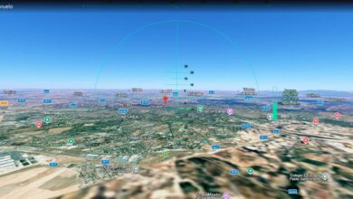Imagen de un avión volando sobre la Gran Muralla China en el simulador de vuelo de Google Earth