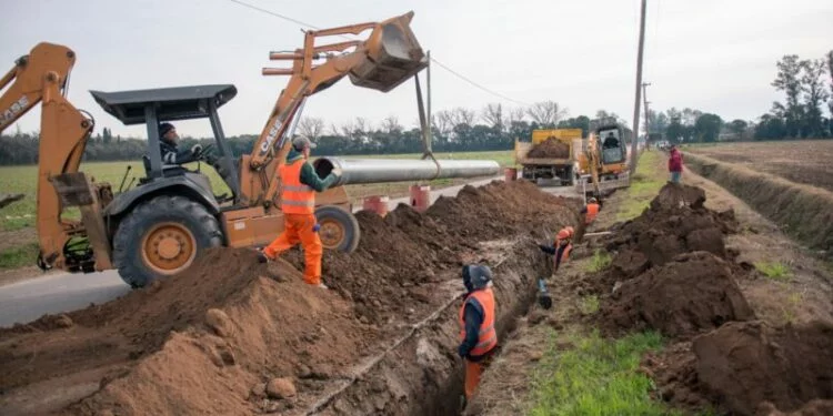 Obra de agua potable en construcción en el sector sur de Córdoba
