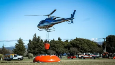 Helicóptero en acción contra incendios forestales en Córdoba