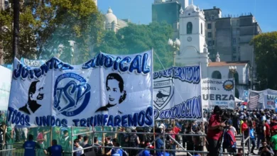 Protesta de trabajadores en la calle