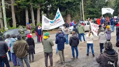 Protesta de trabajadores de la CNEA