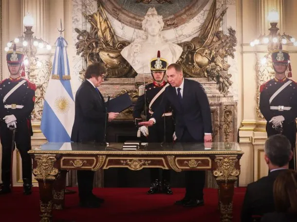Diego Santilli asume como jefe de Gabinete, un nuevo capítulo en la administración de Javier Milei