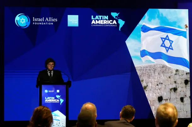 Presidente Javier Milei hablando en la Conferencia de Latinoamérica de la Fundación Aliados de Israel