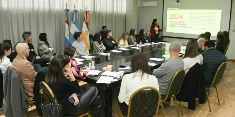 Imágenes de la Ciudad del Conocimiento y expertos en seguridad vial
