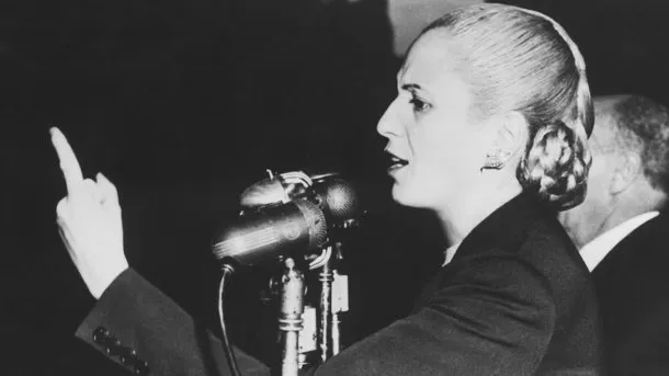 Imagen de Eva Perón en el balcón de la Casa Rosada