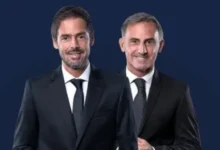Mariano Closs narrando un partido de fútbol