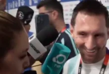 Lionel Messi y Sofi Martínez en la zona mixta