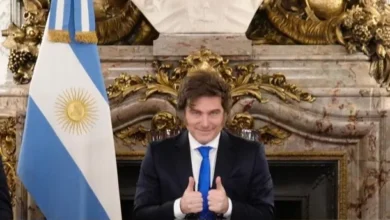 Javier Milei, presidente de Argentina, anunciando reformas en el Banco Central