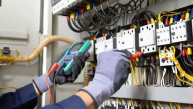 Córdoba bajo mantenimiento, trabajos eléctricos en varios barrios