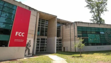 Auditorio de la Facultad de Ciencias de la Comunicación de la UNC durante la presentación del nuevo plan de estudios 2027