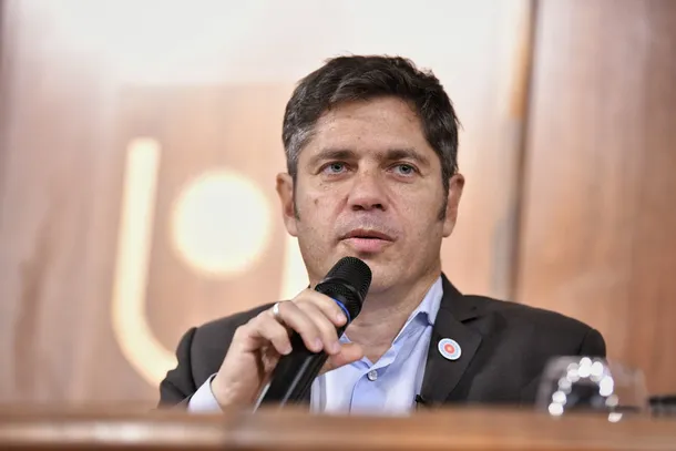 Gobierno de Milei, extorsión a provincias, Kicillof denuncia