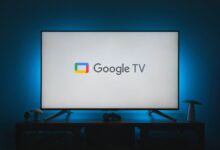 Televisor inteligente con el modo básico de Google TV activado