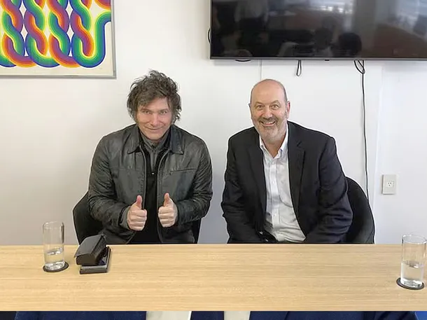 Empresarios argentinos en una reunión de protesta contra la reforma laboral