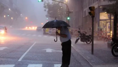 Ilustración de un frente frío con lluvias en Buenos Aires