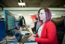 Pantalla con lista de cursos virtuales del programa CBA Me Capacita en Córdoba