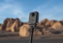 Cámara DJI Osmo 360 II y robot aspirador ROMO 2 exhibidos en la feria IFA 2026