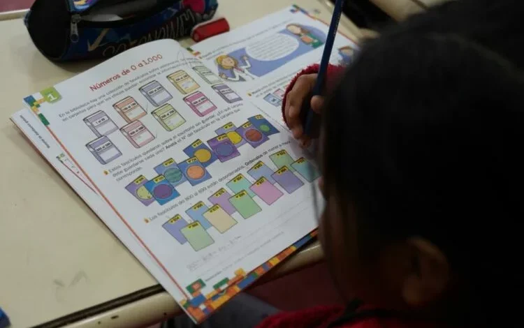 Estudiantes de secundaria cordobeses realizando la prueba Pisa 2025 en un aula