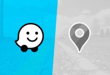 Pantalla de Android Auto mostrando una alerta de radar de Waze mientras se conduce por Córdoba