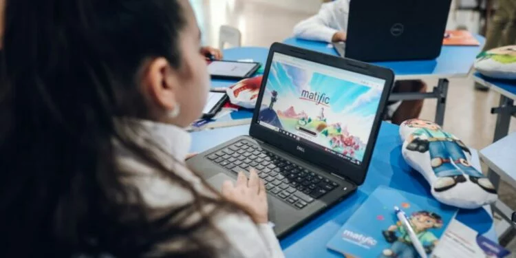 Formulario de preinscripción escolar 2027 en la plataforma Ciudadano Digital