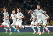 Leandro Paredes celebra la victoria de Boca Juniors sobre Vélez Sarsfield en la Copa Argentina