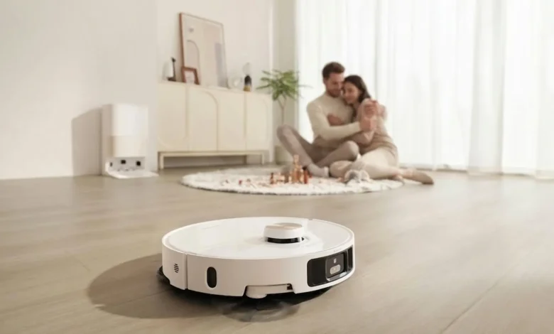 Robot aspirador con cámara interna en una casa de Taiwán